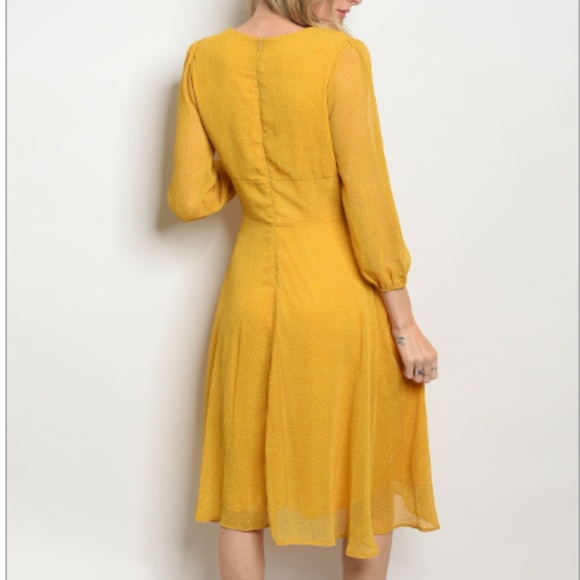 NWT Chiffon Overlay Mustard Yellow Peasant Dress - Picture 2 of 4